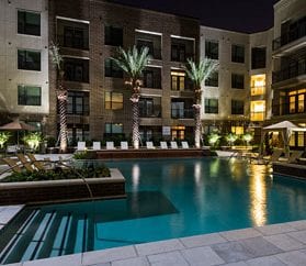Pearl Greenway | Highland Village, Upper Kirby District, River Oaks, Houston
